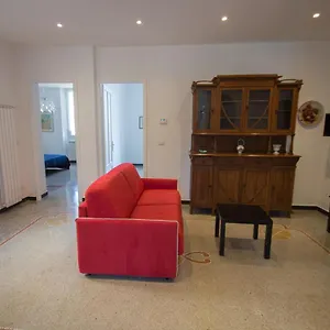 Di 5 Locali,8 Posti Letto Vista Mare Appartamento